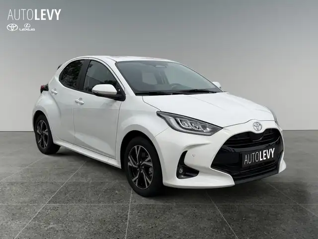 Toyota Yaris view 8