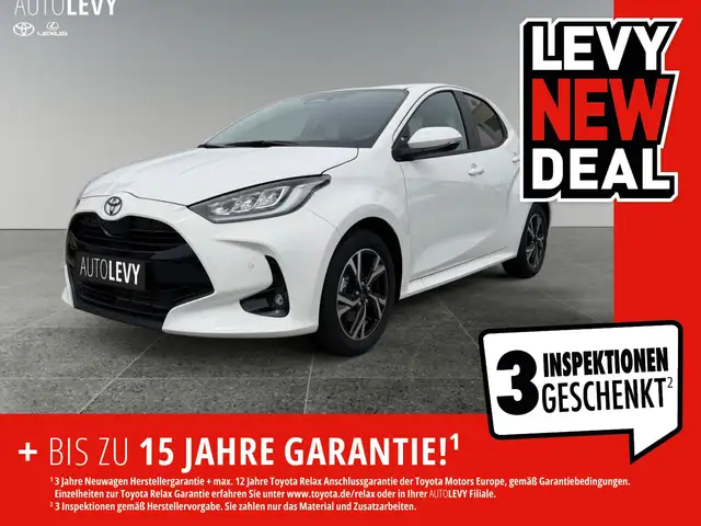 Toyota Yaris in White for sale