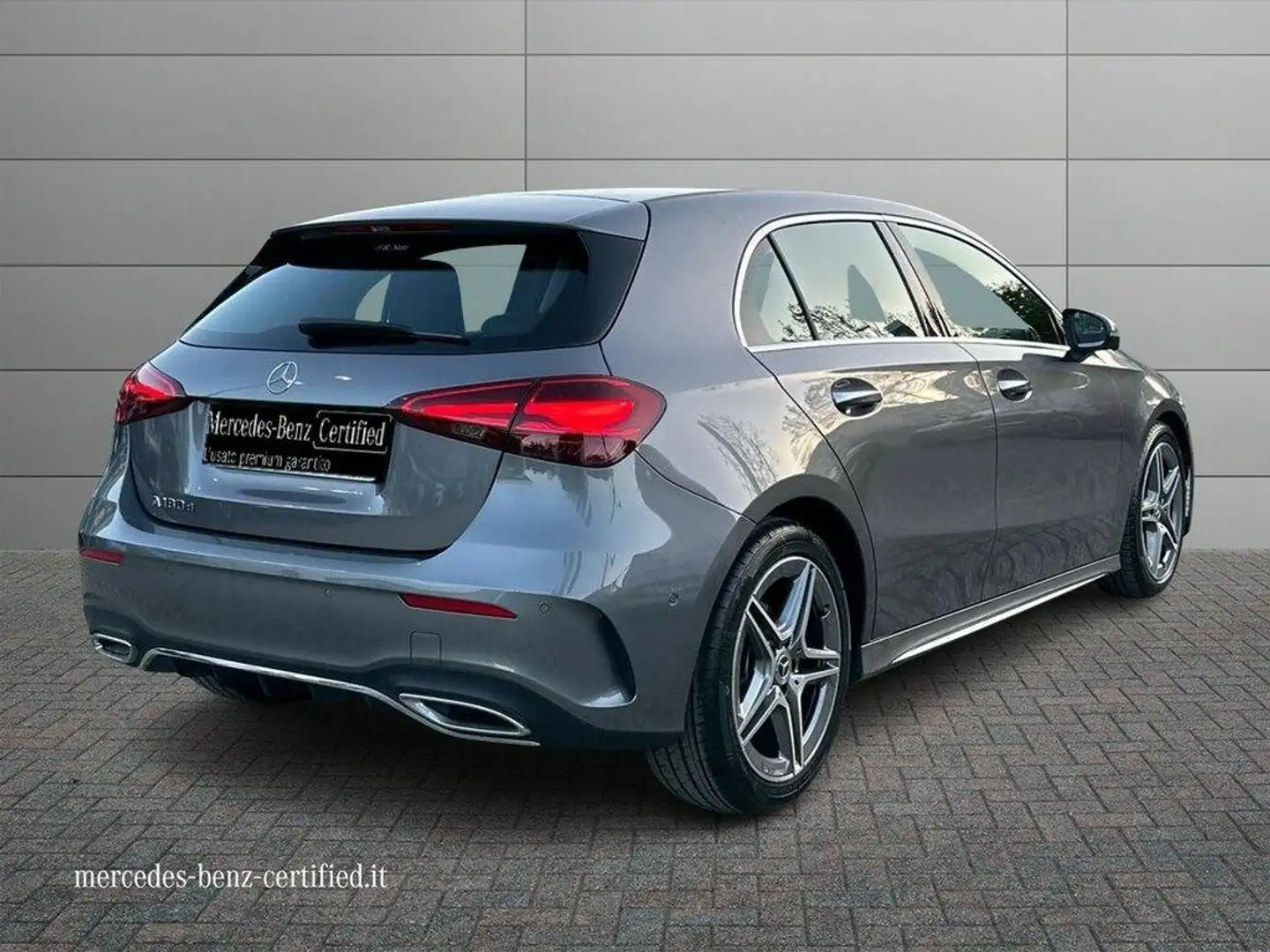 Mercedes-Benz A 180 d AMG Line Advanced Plus auto Gris - 2