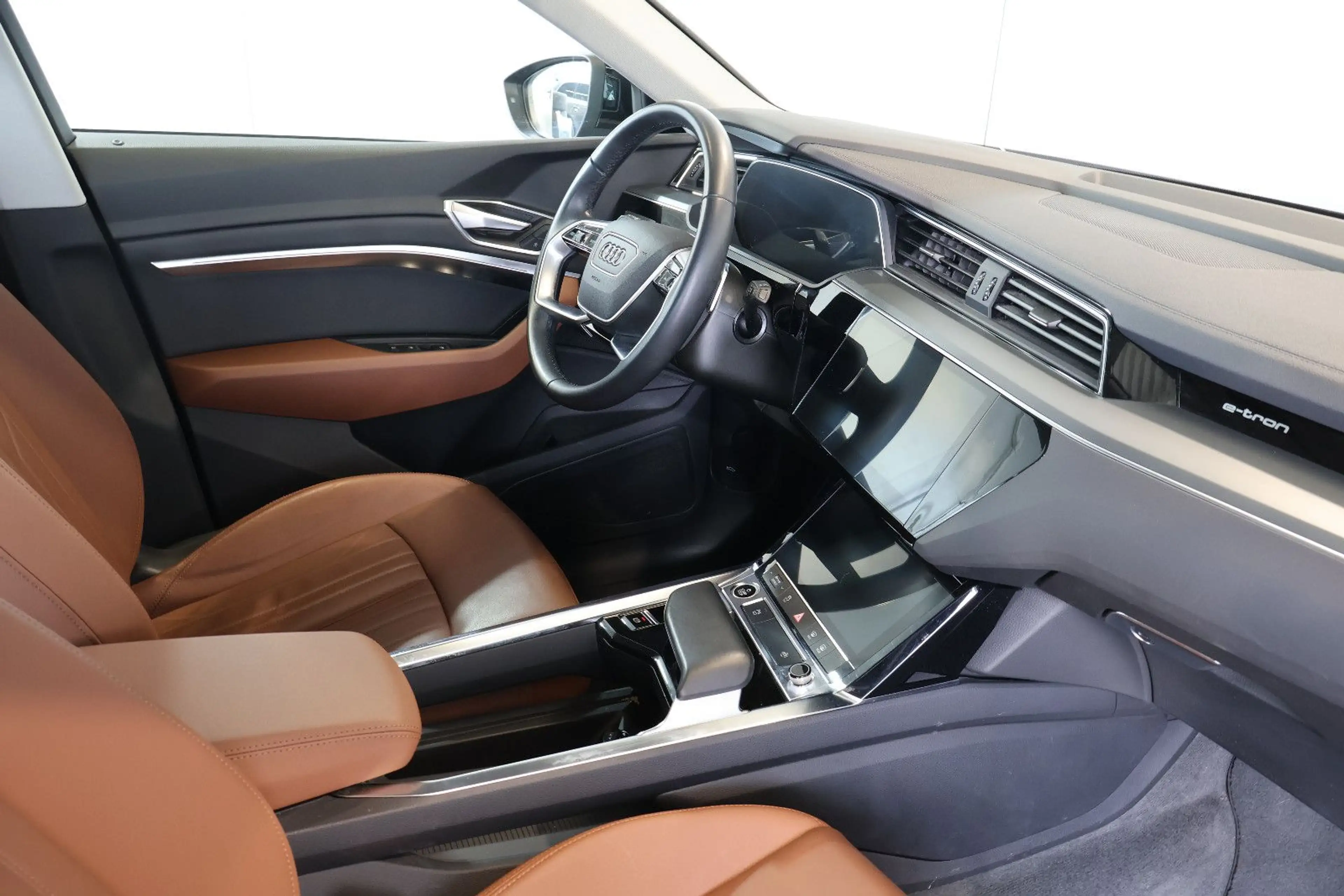 Audi e-tron 50 quattro VIRTUAL+KAM+LED+LEDER+AHK — photo 13