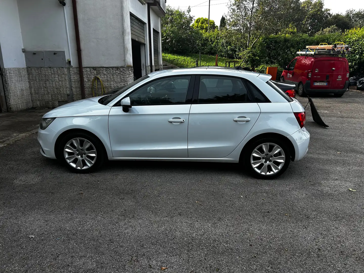 Audi A1 Sportback 1.6 tdi S Line Edition 90cv s-tronic Blanc - 1