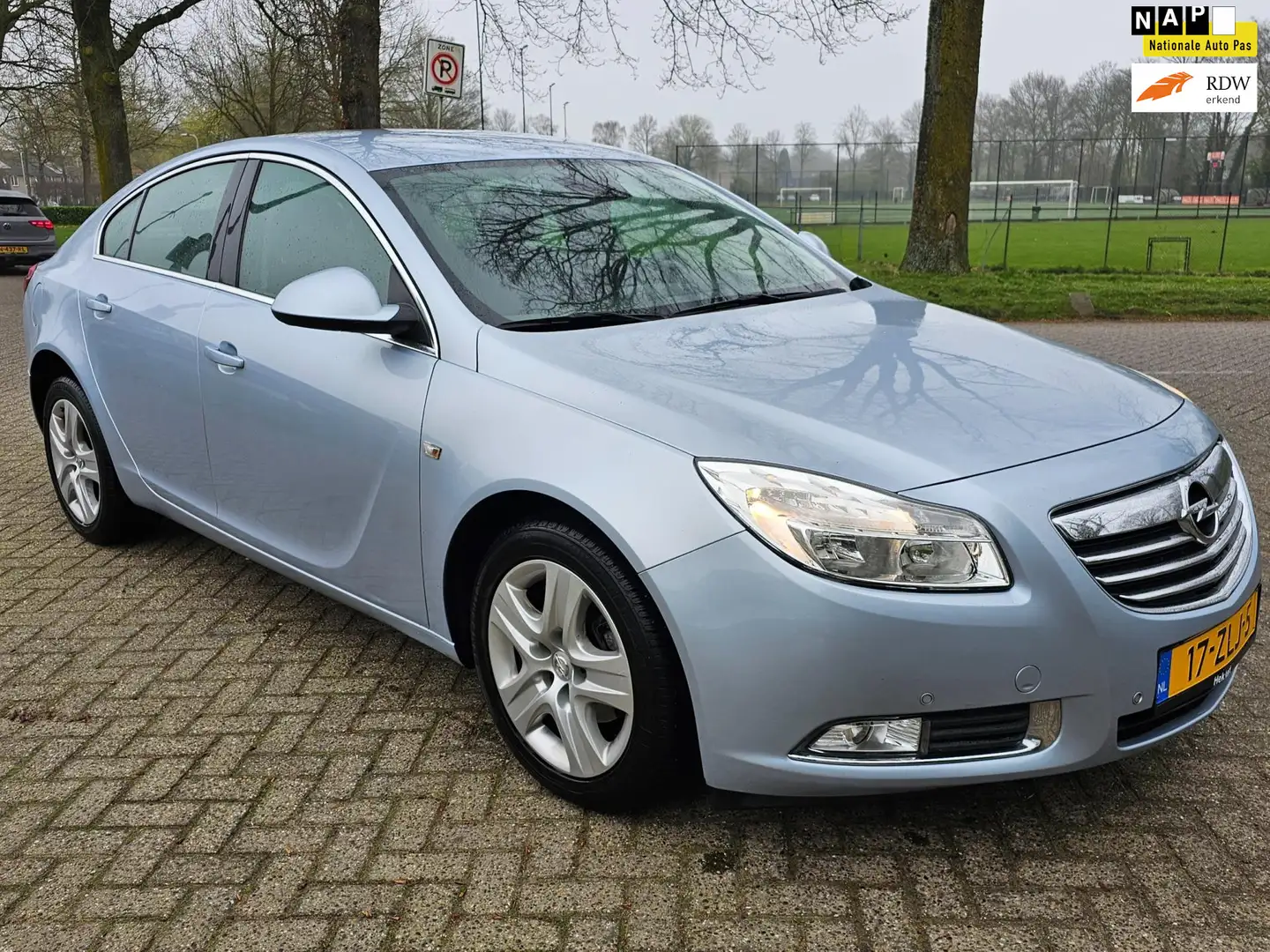 Opel Insignia 1.4 Turbo EcoFLEX Business+ 2e eigenaar dealer ond Grijs - 1