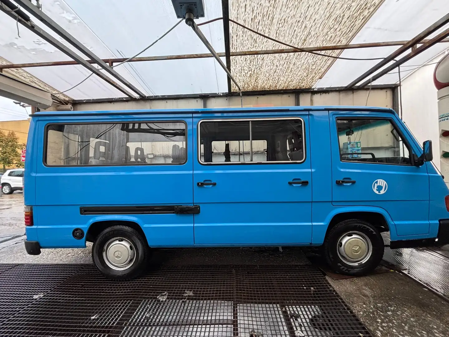 Mercedes-Benz MB 100 D (Variante 1).343 - 2