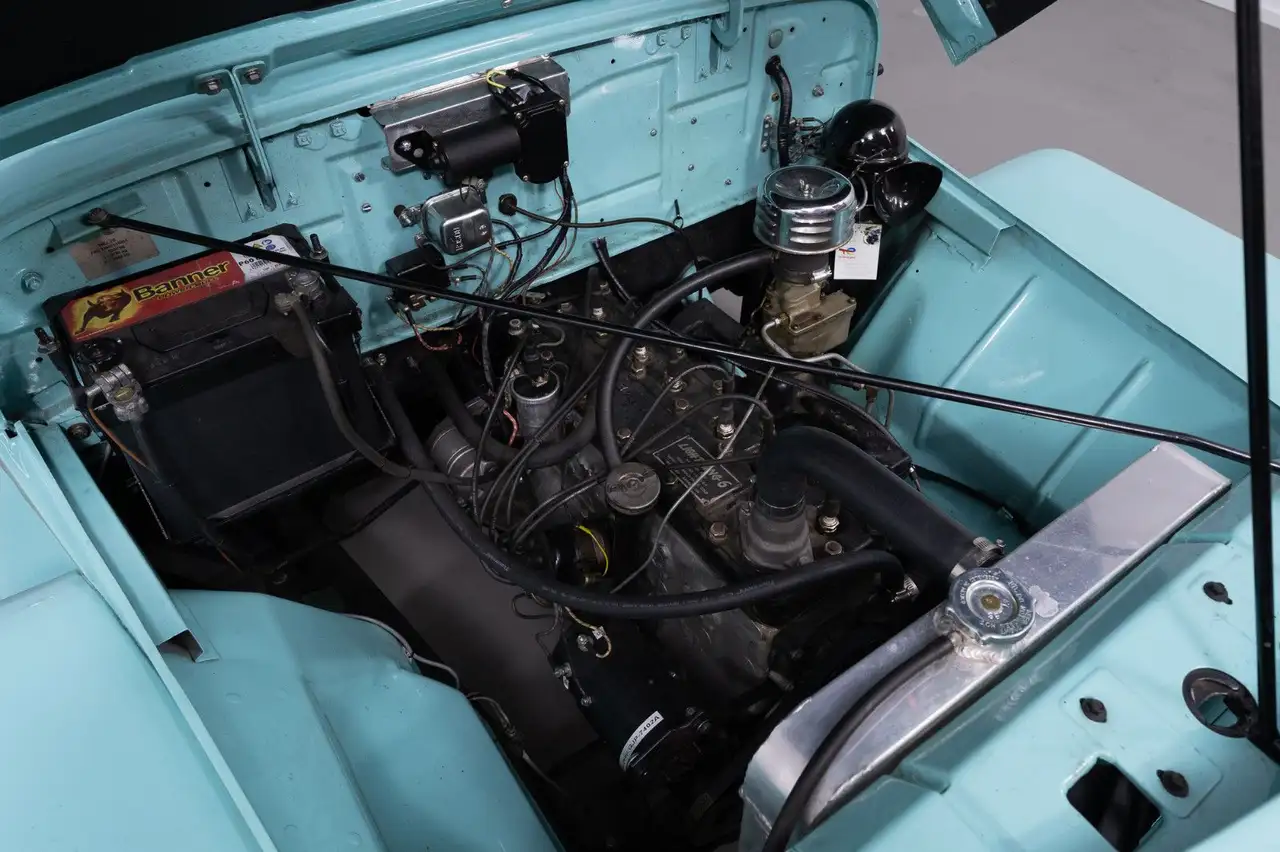 WILLYS Jeepster, foto 7
