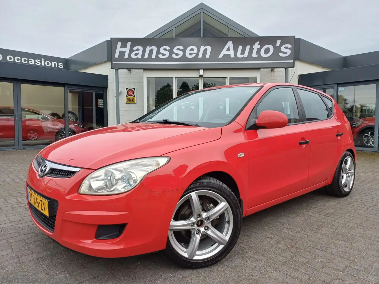 Hyundai i30 1.4i Dynamic Rood - 1