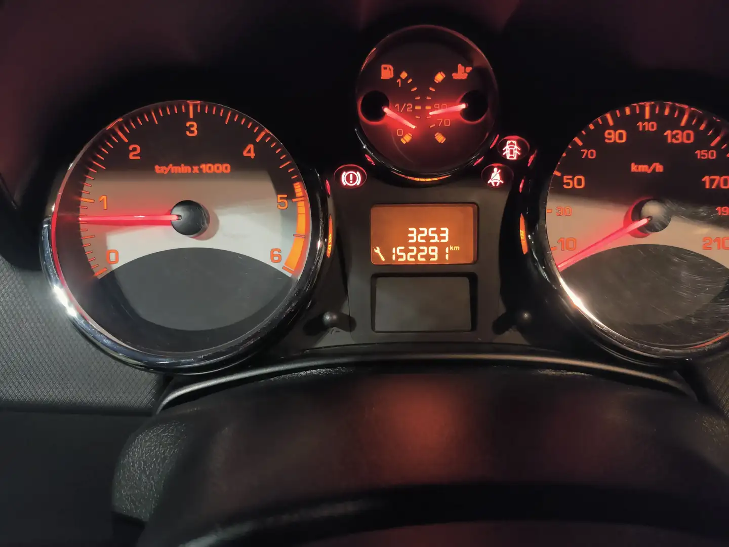 Peugeot 207 5p 1.4 hdi 8v Sweet Years 70cv km.150mila Nero - 1