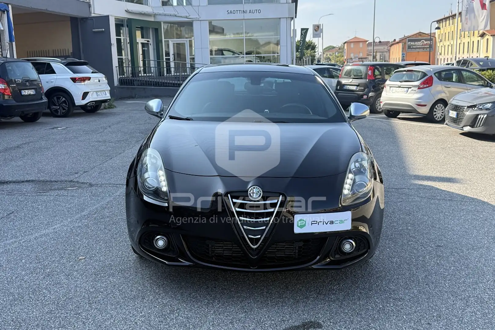 Alfa Romeo Giulietta Giulietta 1.4 Turbo MultiAir TCT Exclusive Schwarz - 2