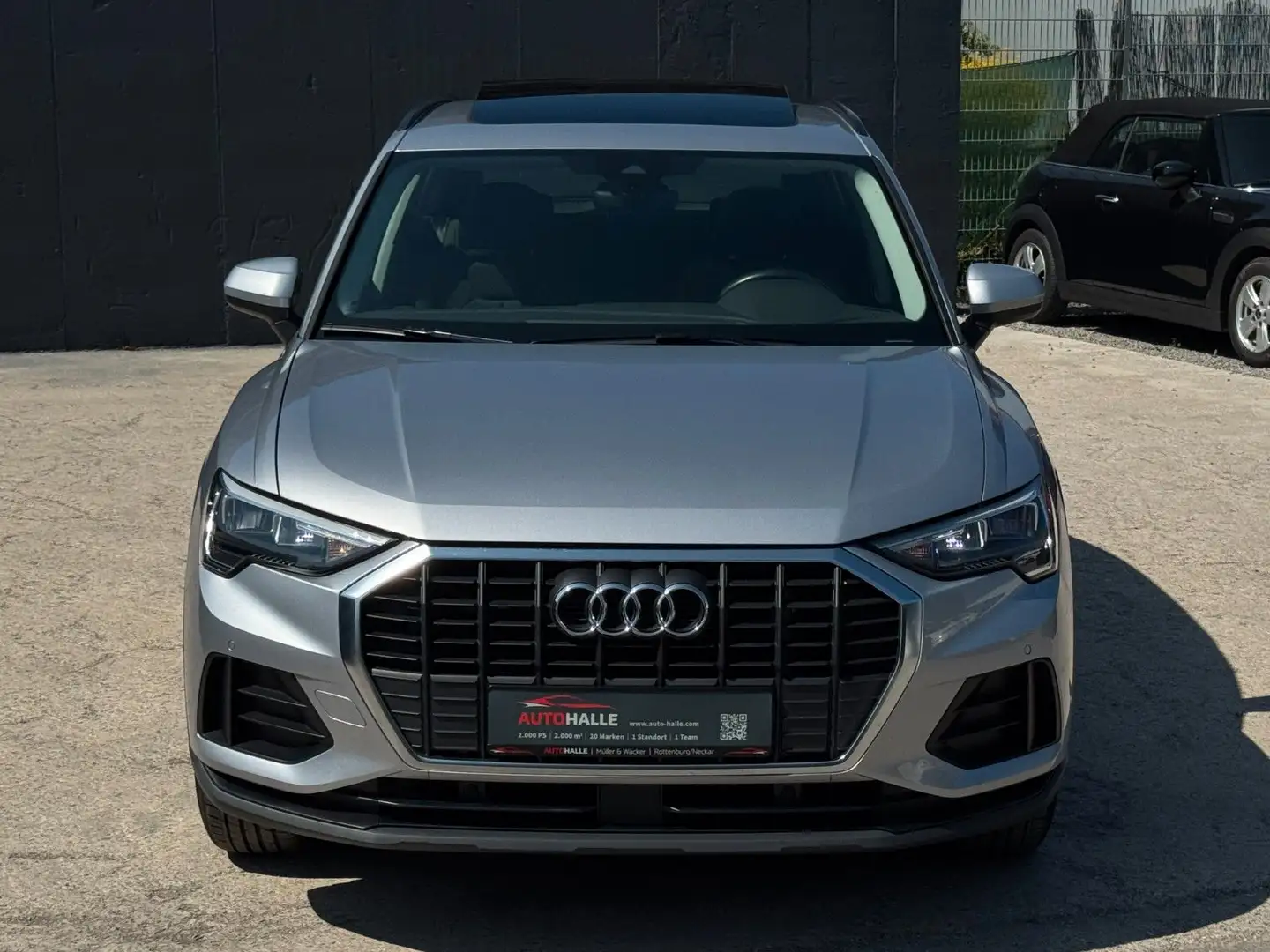 Audi Q3 45 TFSI e S-tronic basis Ambiente Sonos Pano Argent - 2