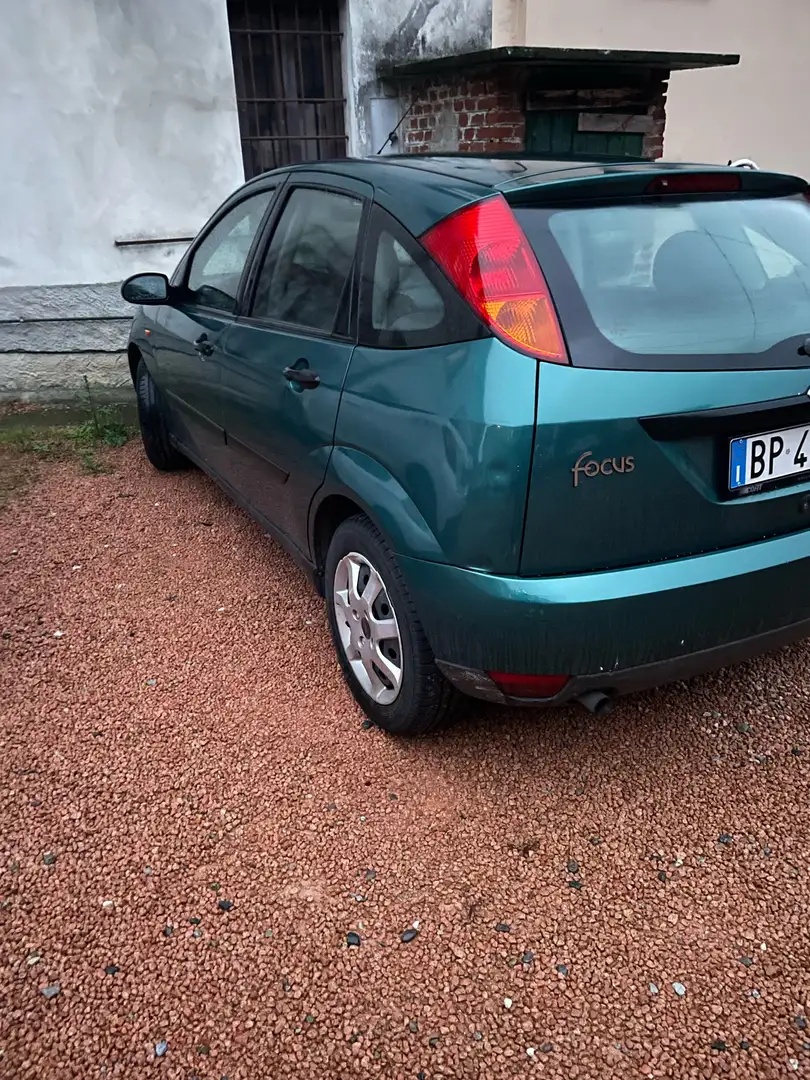 Ford Focus 5p 1.6i 16v Ambiente Green - 1