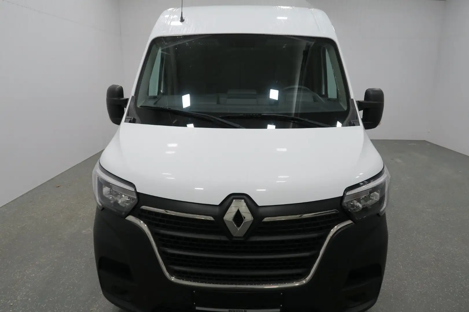 Renault MASTER III 2,3 dCi L2H2 3,3t |03-21|28tKM|3S|6-G Weiß - 2