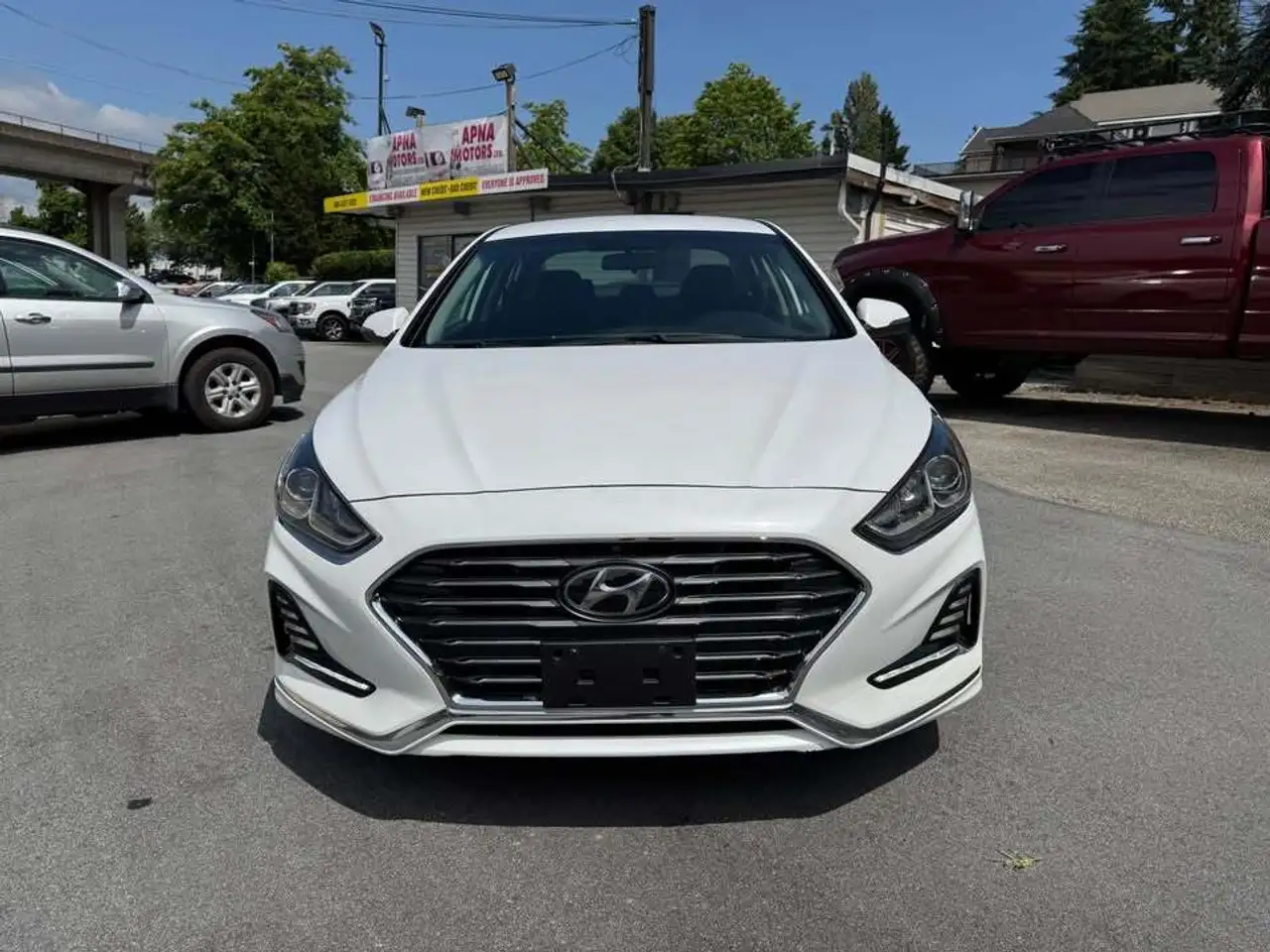 Hyundai SONATA снимка Hyundai SONATA