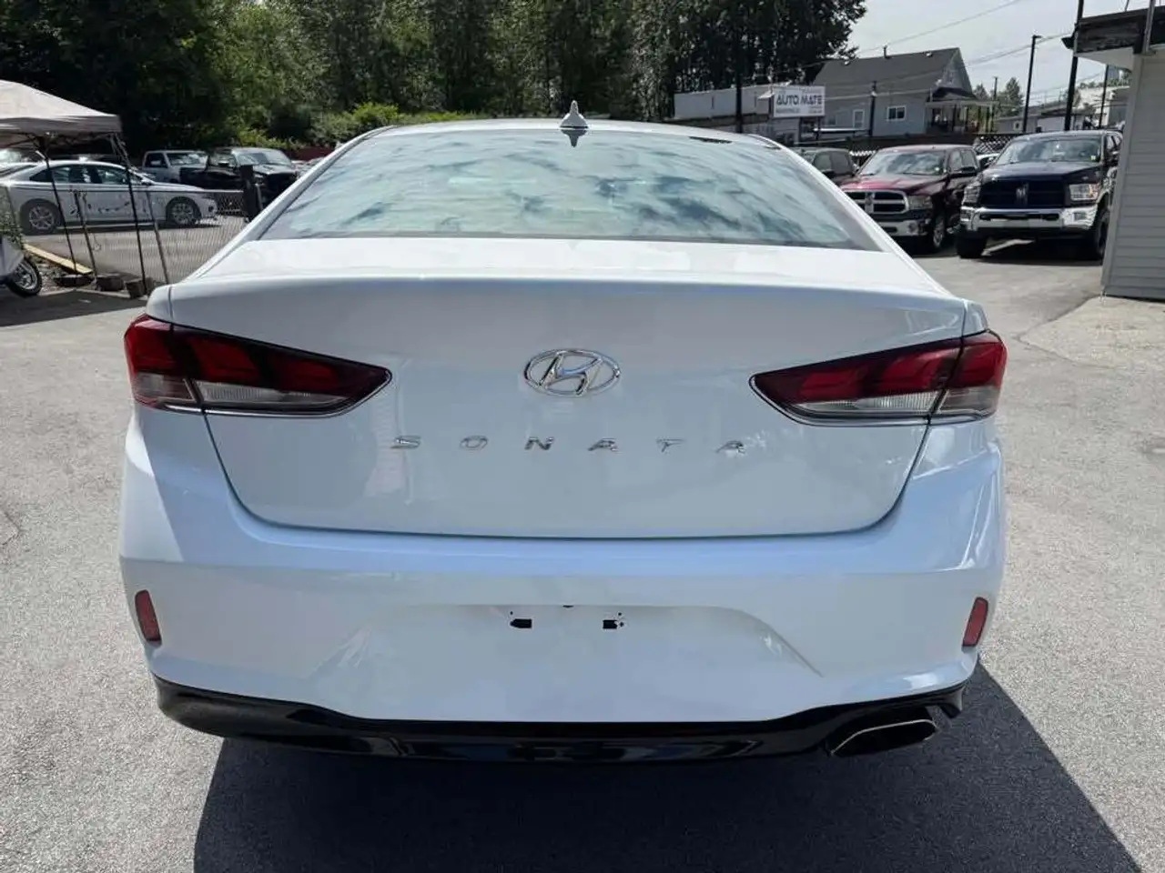 Hyundai SONATA снимка Hyundai SONATA