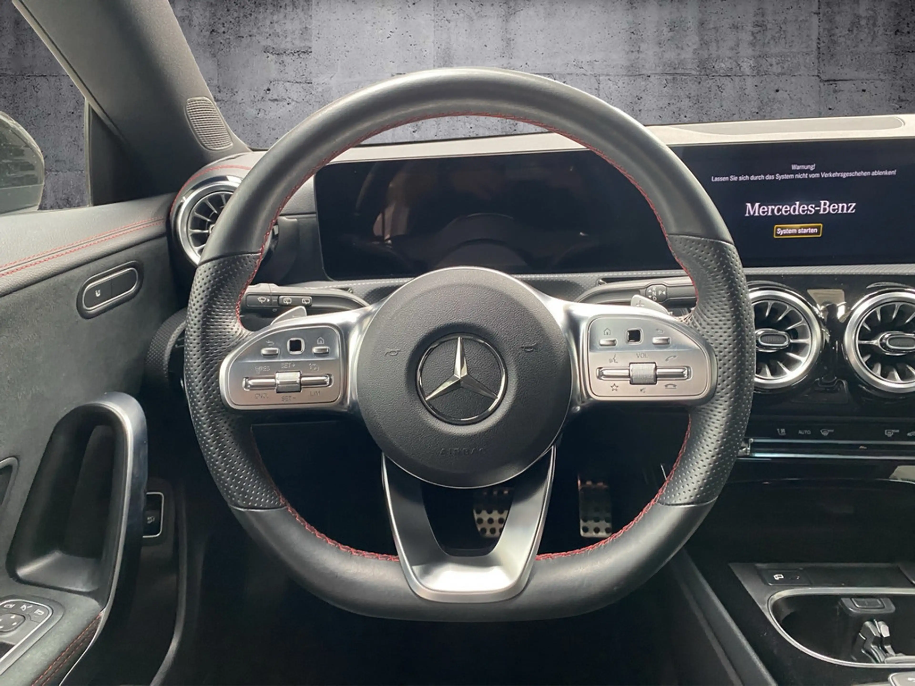 Mercedes-Benz CL A Shooting Brake 200 Edition AHK+Kamera+LED — photo 21