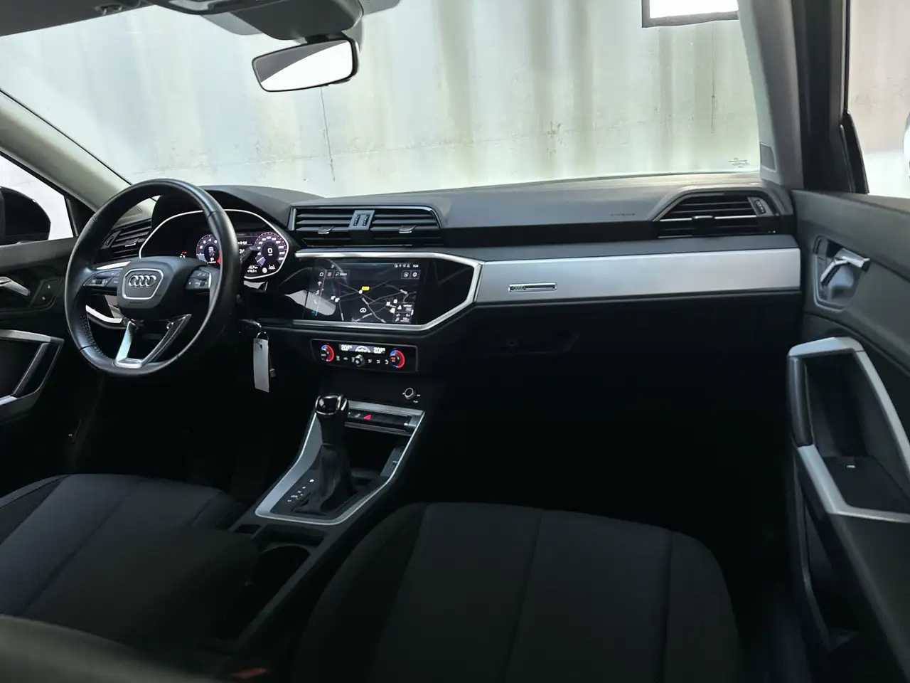 Audi Q3 Sportback 35 TFSI Business Edition Virtual Cockpit, миниатюра 2
