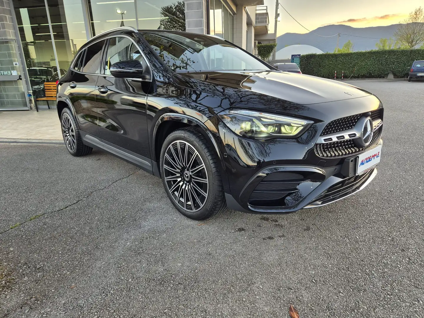Mercedes-Benz GLA 200 GLA200 d AMG Line Premium auto Nero - 1