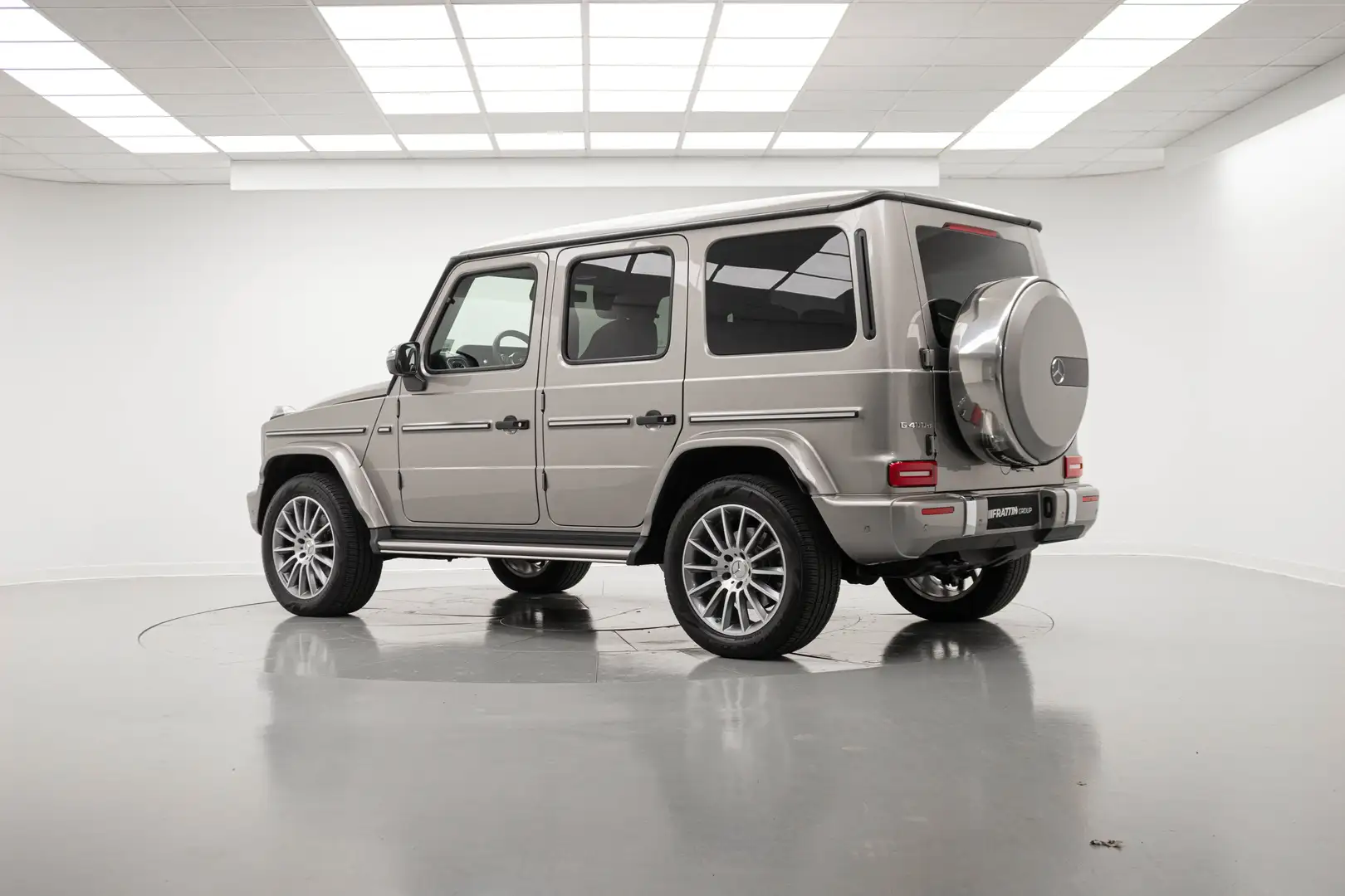 Mercedes-Benz G 400 G 400 d S.W. AMG Line Grigio - 2