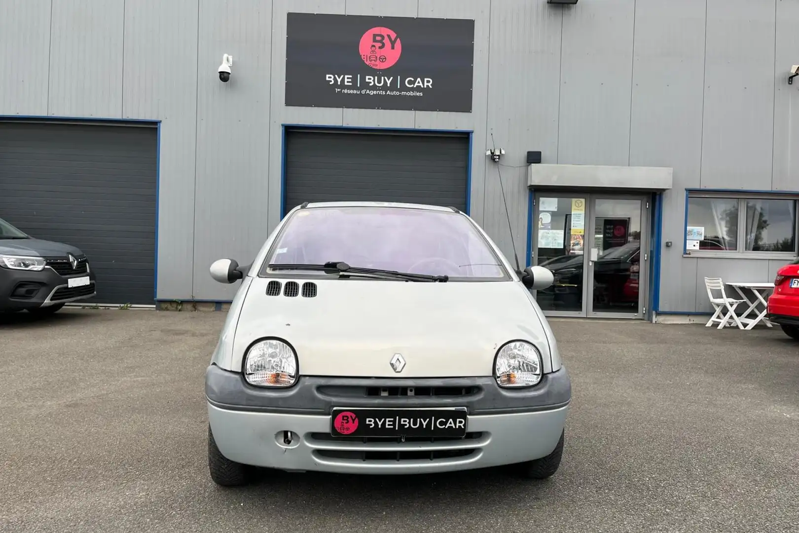 Renault Twingo Twingo 1.2i CLIM DISTRIB OK PHASE 3 GTIE 12M Gris - 2