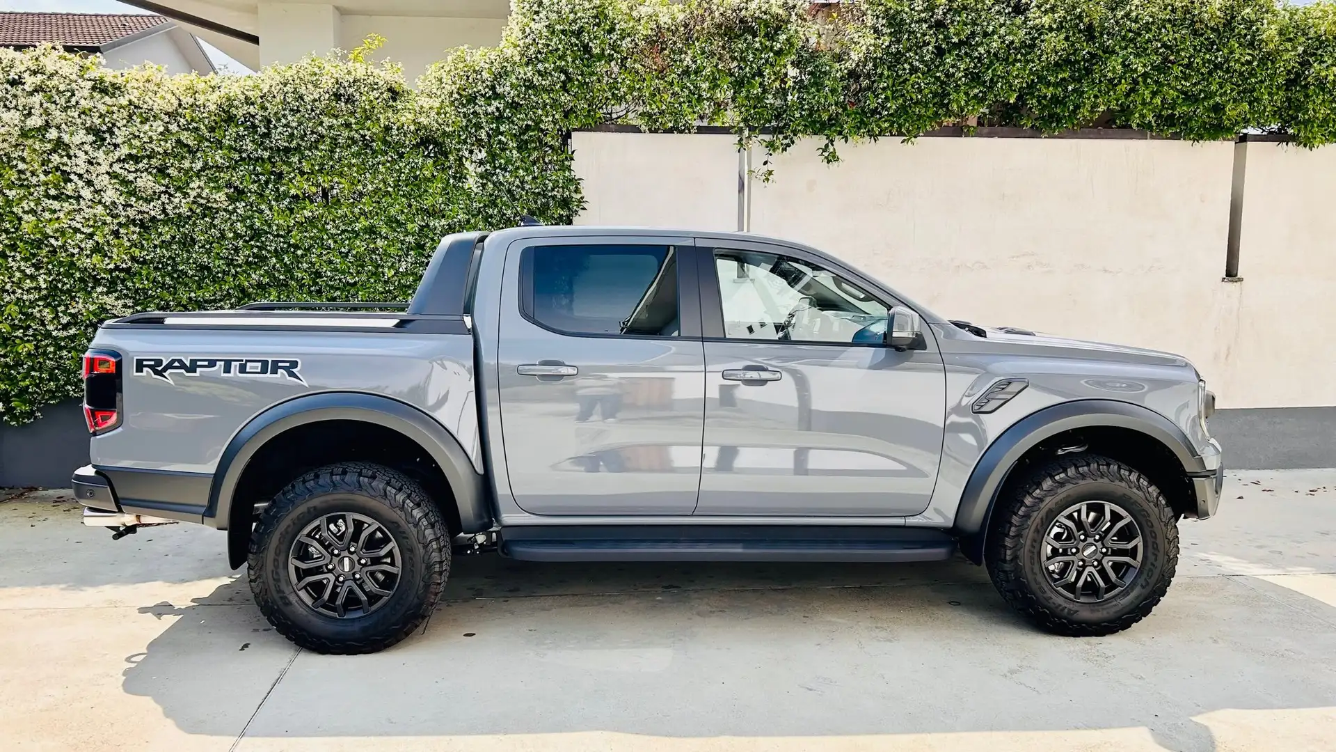 Ford Ranger Raptor 2.0l eblue 205cv AUT.- MY25 -C. Gray- GAR. 5 ANNI Gris - 2