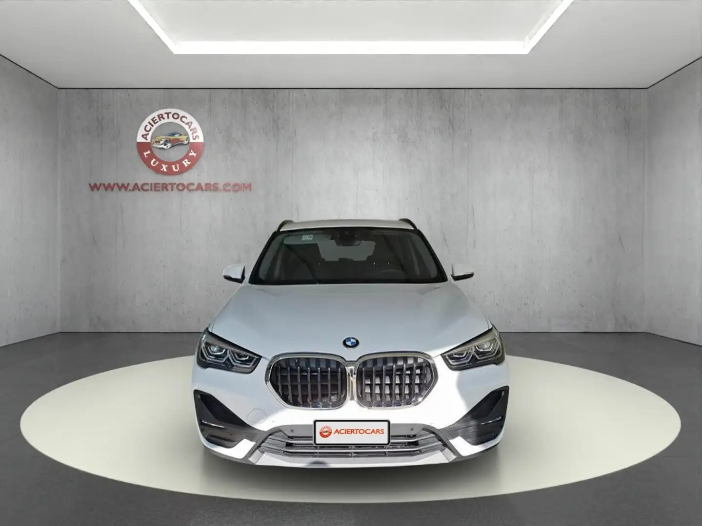 BMW X1 xDrive25eA Blanc - 1