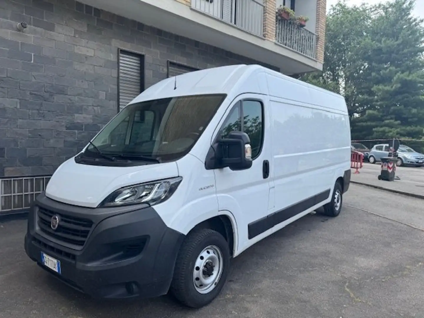 Fiat Ducato 35 LH2 2.3 Multijet 140CV PASSO LUNGO TETTO ALTO Bianco - 1