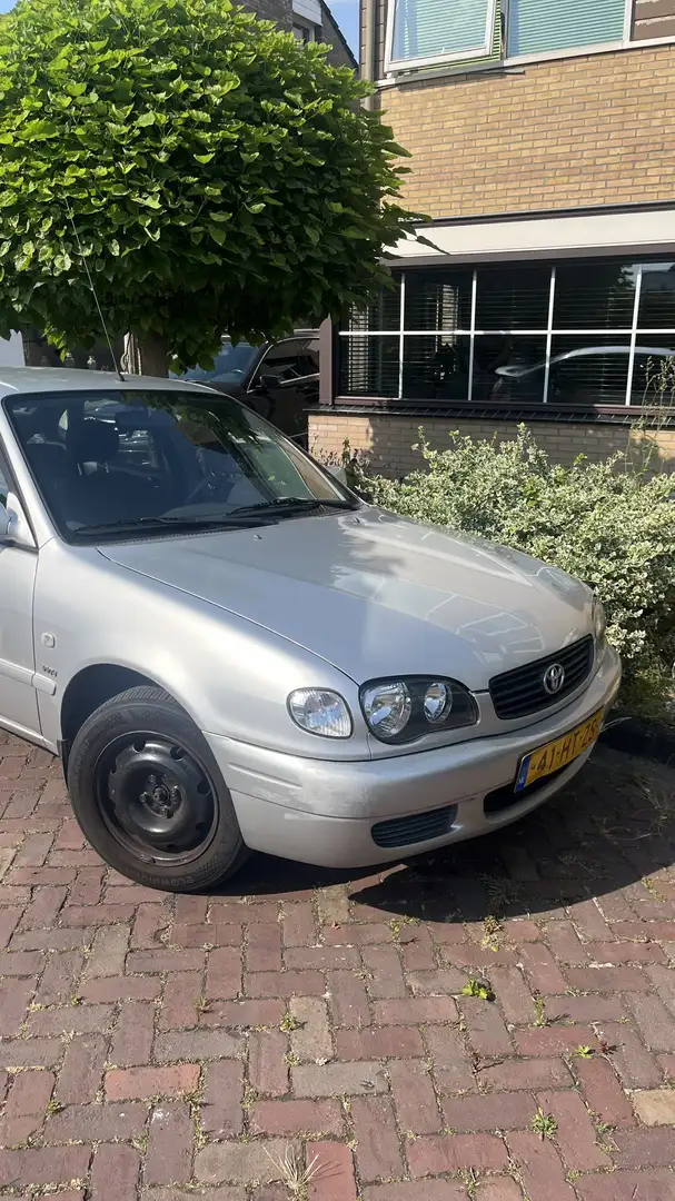 Toyota Corolla 1.6 linea sol - 1