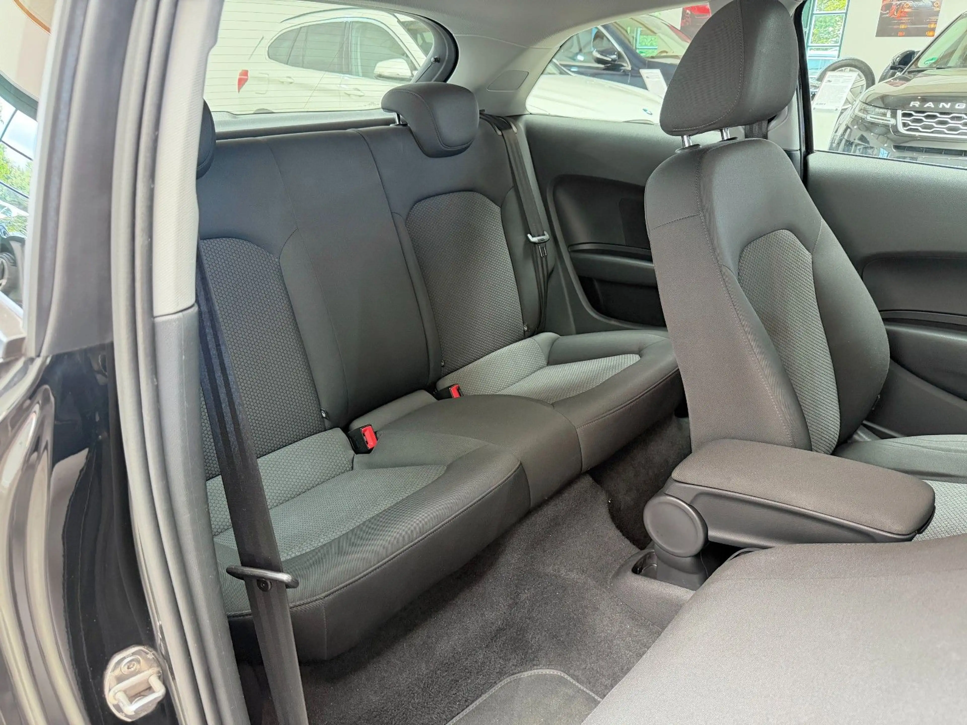Audi A1 1.4 TFSI Sport NAVI/BLUETOOTH/SHZ 125PS — photo 11