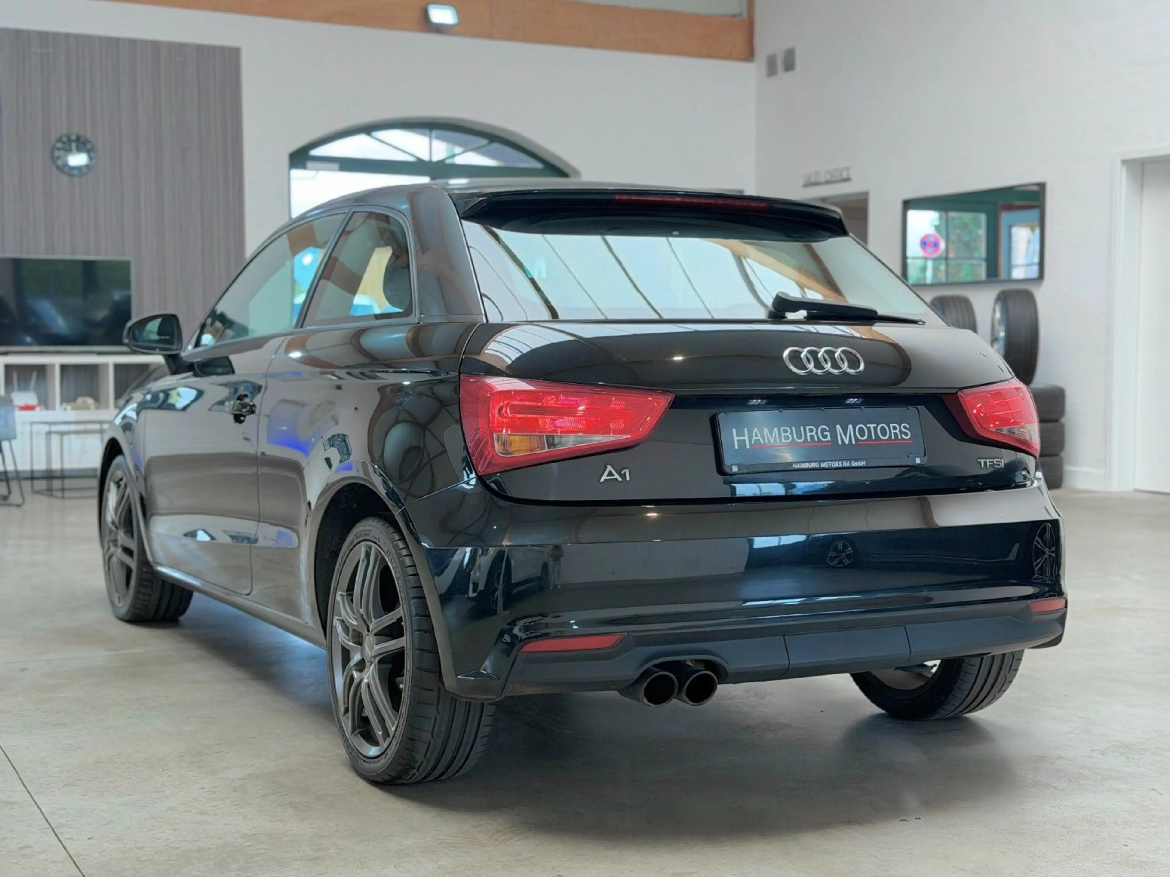 Audi A1 1.4 TFSI Sport NAVI/BLUETOOTH/SHZ 125PS — photo 5