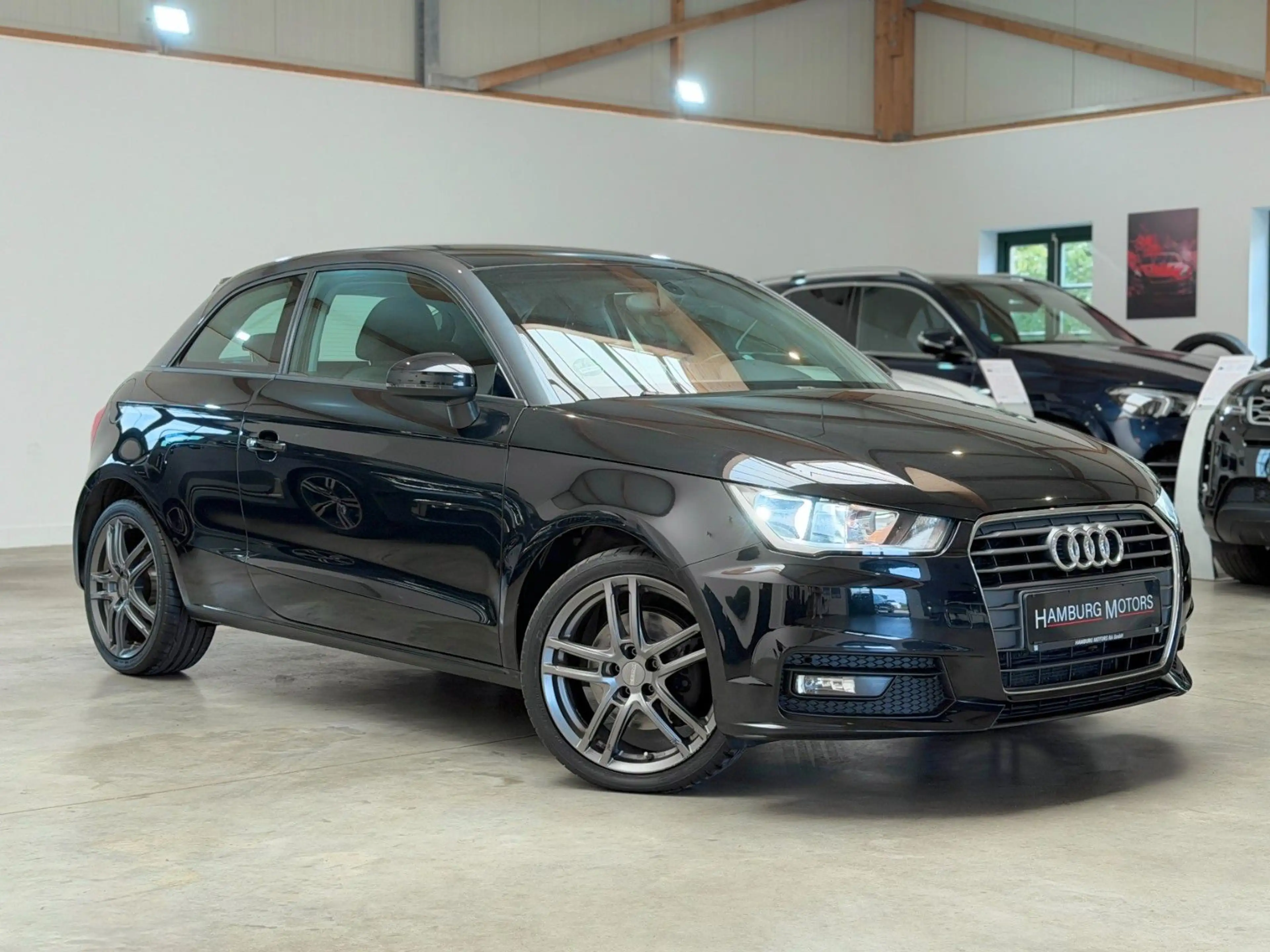 Audi A1 1.4 TFSI Sport NAVI/BLUETOOTH/SHZ 125PS — photo 2