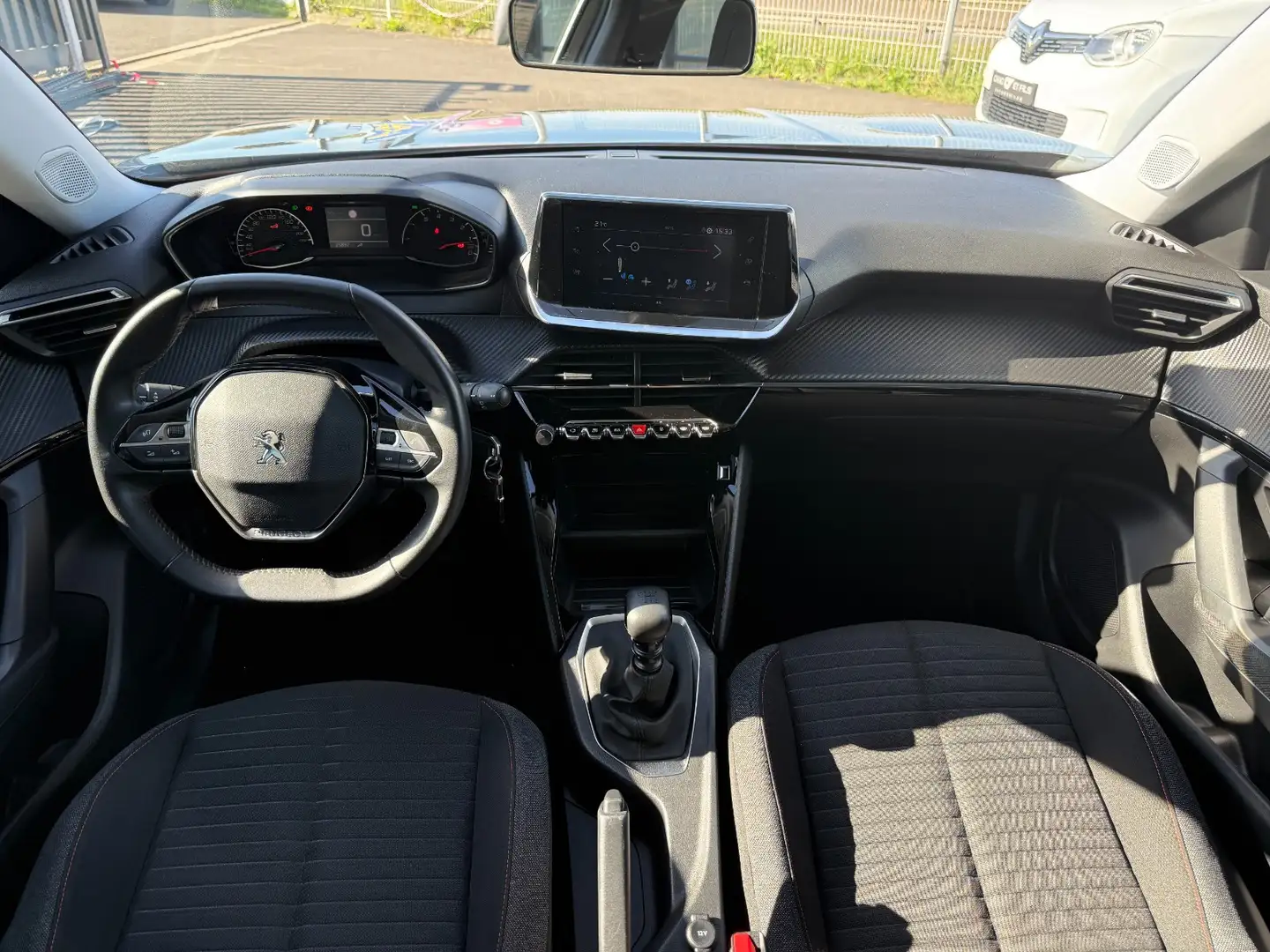 Peugeot 2008 2008 PureTech 130 S\u0026amp;S BVM6 Active Grau - 2