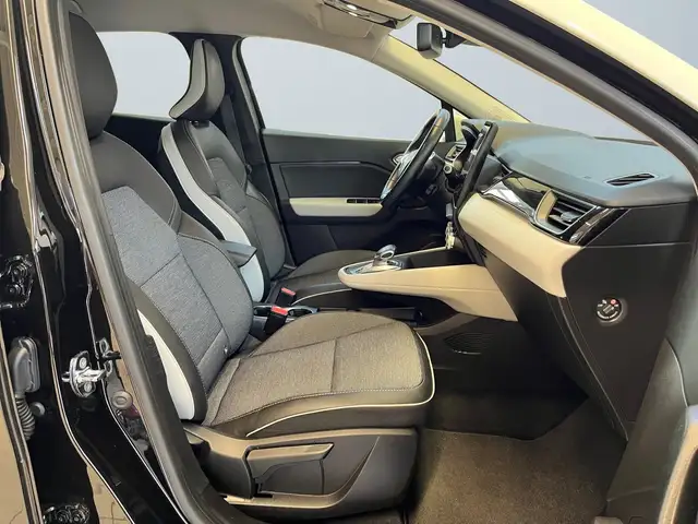 Renault Captur view 10