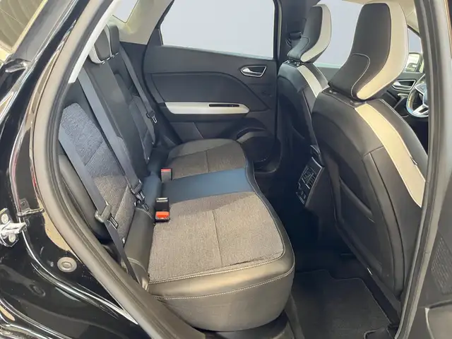 Renault Captur view 11
