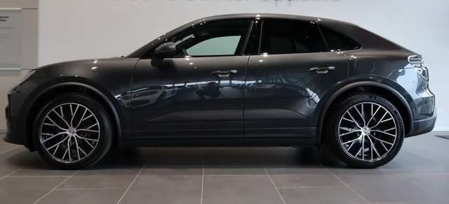 Porsche Macan Electric 4 Passenger Display