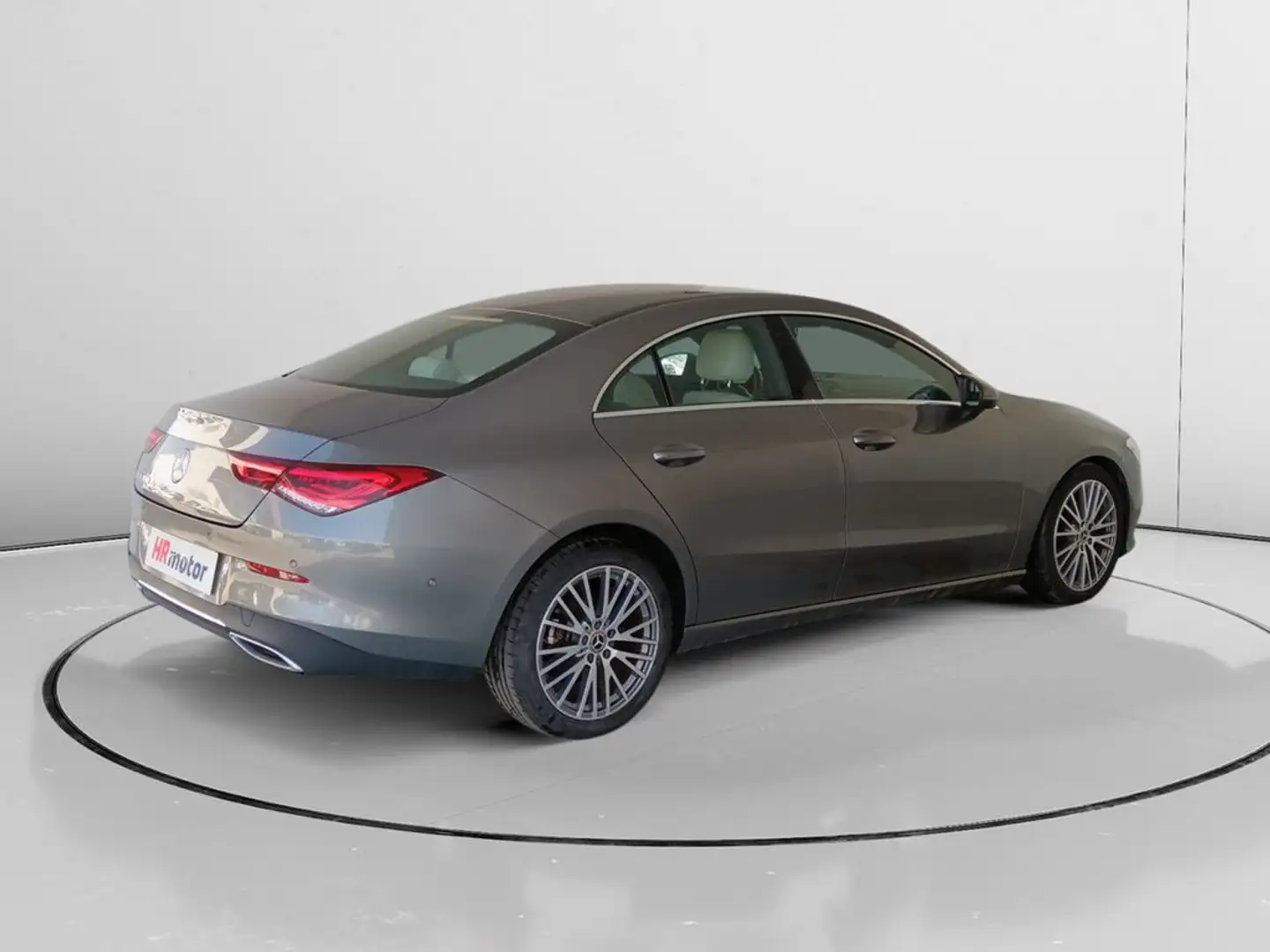 Mercedes-Benz CLA 180 Grijs - 2