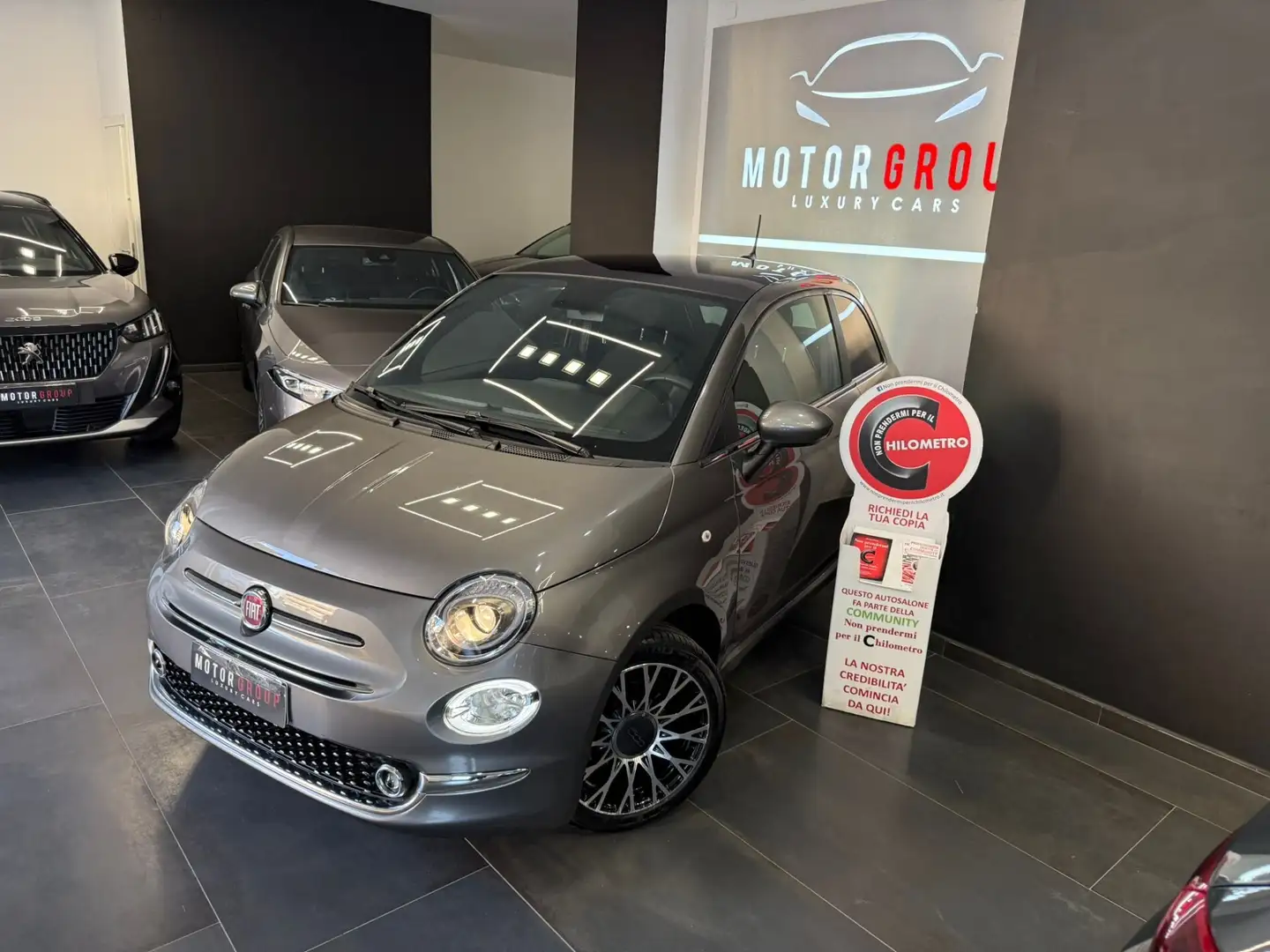 Fiat 500 500 1.0 Hybrid Dolcevita Grau - 1