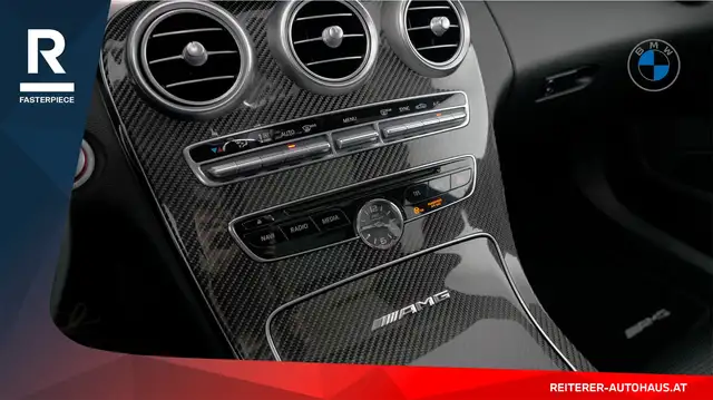 Mercedes-Benz C-Class view 23
