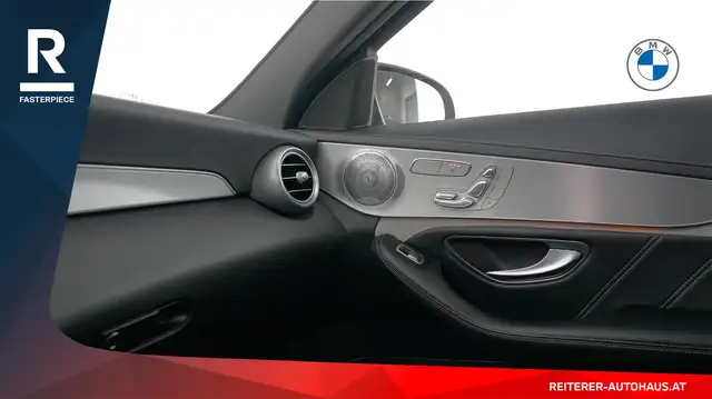 Mercedes-Benz C-Class view 26