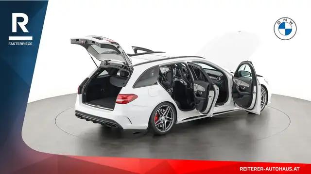 Mercedes-Benz C-Class view 12