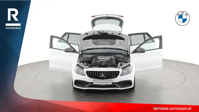 Mercedes-Benz C-Class view 8