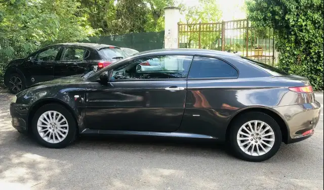 Alfa Romeo GT