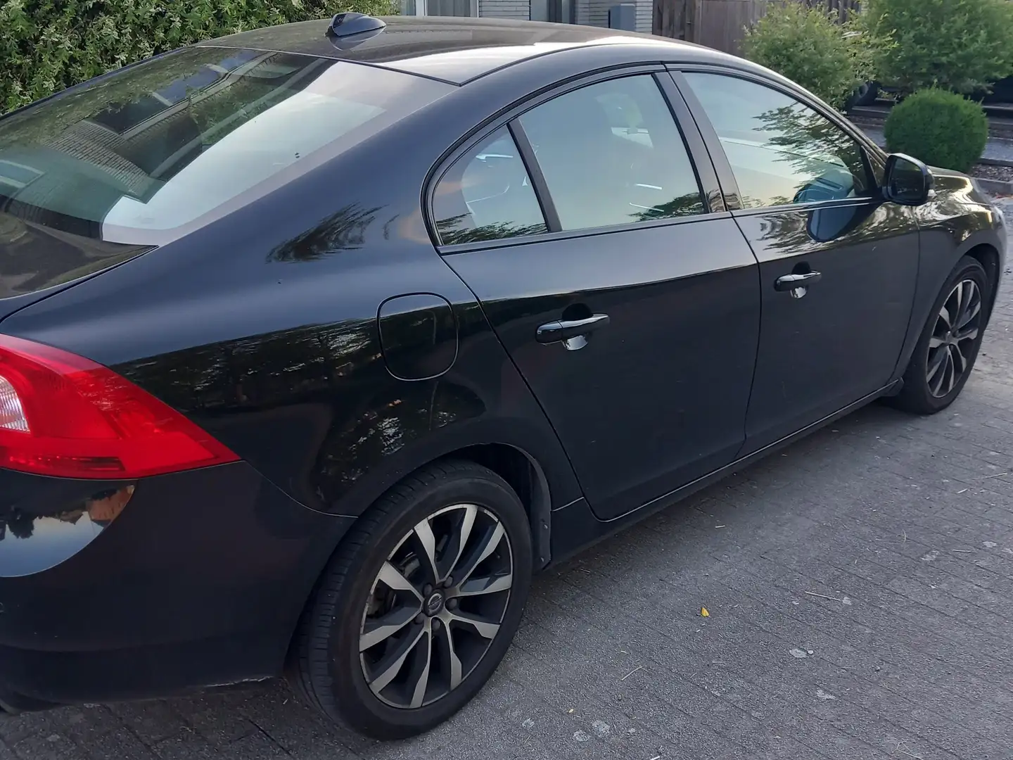 Volvo S60 S60 T2 Geartronic Kinetic Noir - 2