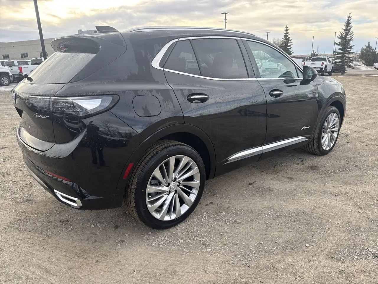 Buick Envision снимка Buick Envision