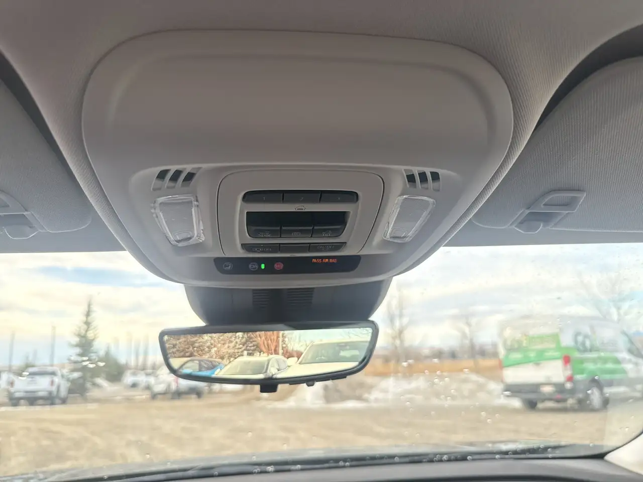 Buick Envision снимка Buick Envision