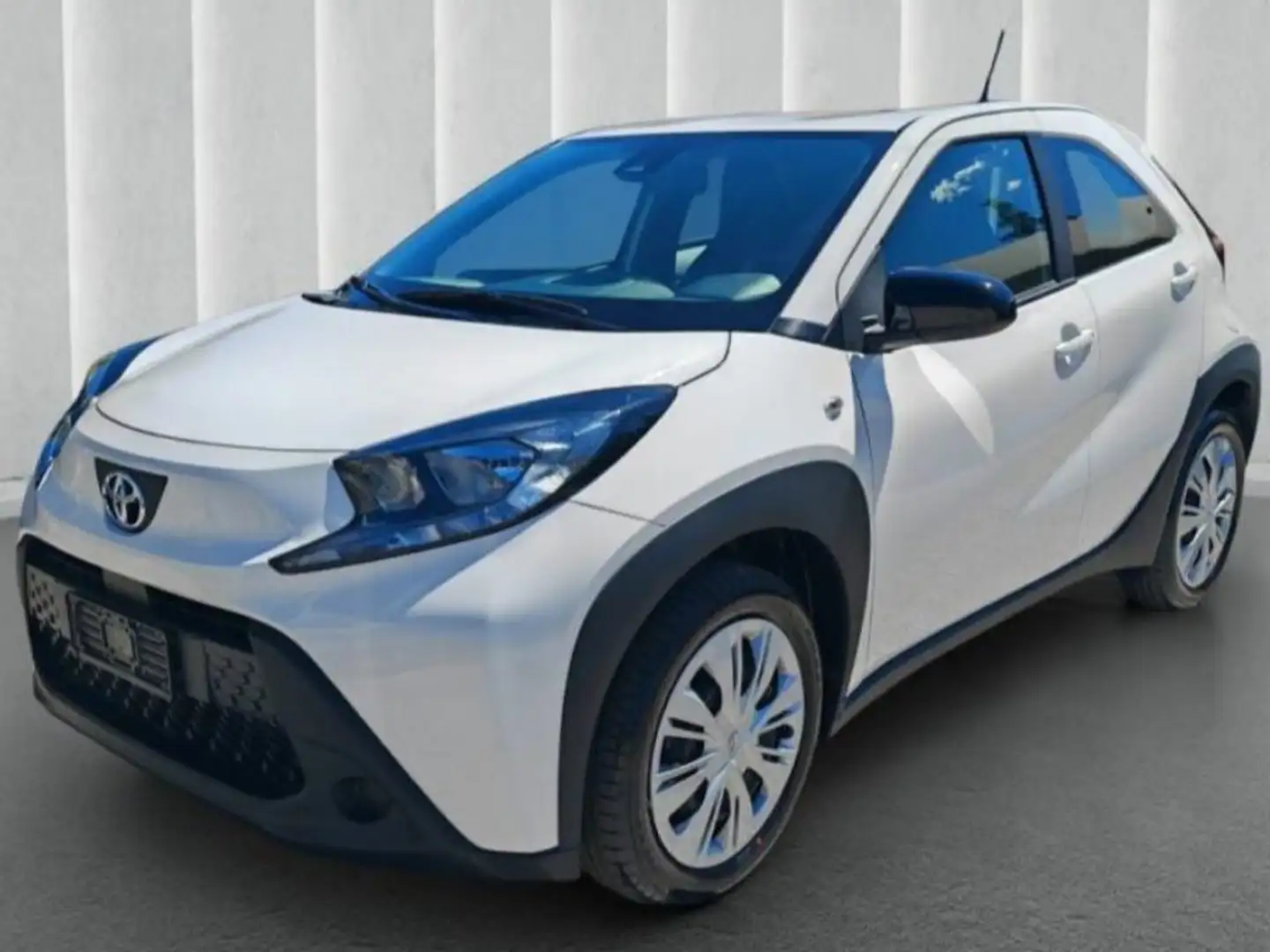 Toyota Aygo X 1.0 72cv ACTIVE 5 PORTE *PRONTA*CONSEGNA*KMZERO*** Bianco - 2