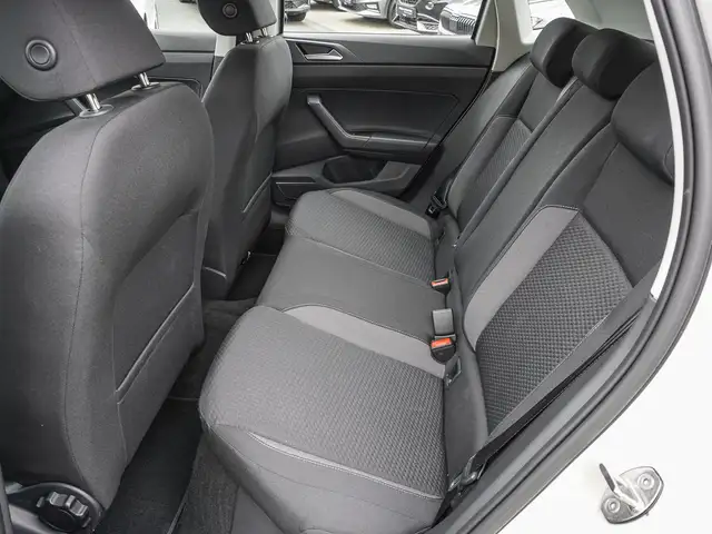 Volkswagen Polo view 15