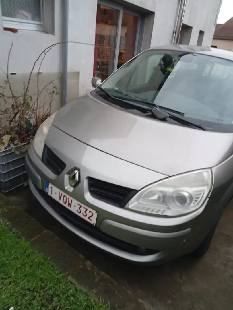 Renault Scenic Scenic 1.5 dCi 105 FAP eco2 Latitude Ezüst - 1