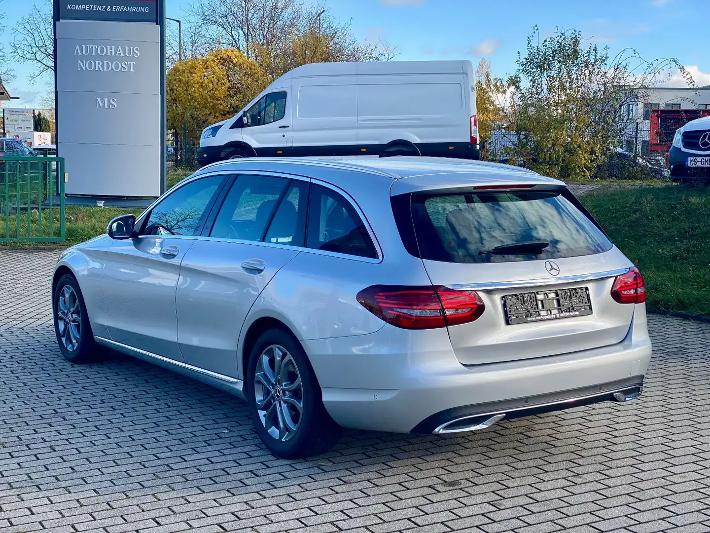 Mercedes-Benz C 200 d  T-Modell Avantgarde Aut Navi Alu Silber - 2