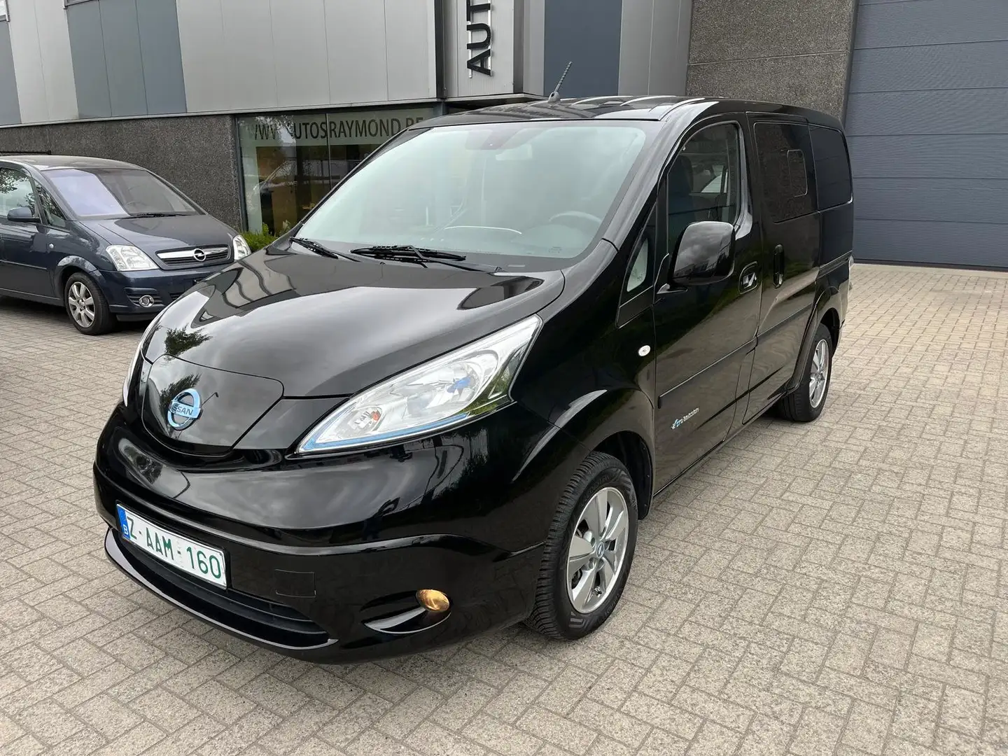 Nissan E-NV200 7plaatsen navigatie airco camera lez-onbeperkt Noir - 1