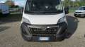 Opel Movano Movano 33 2.2 BlueHDi 140 S&S PC-TN Furgone Weiß - thumbnail 2