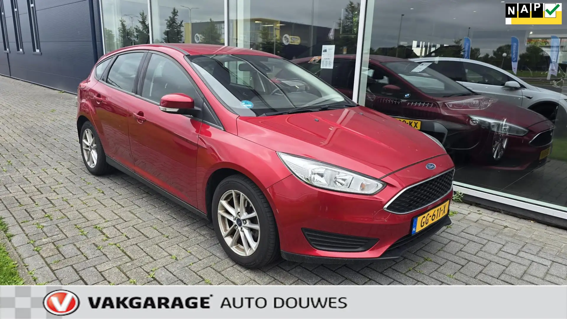 Ford Focus 1.0 Trend Edition|Cruise|Airco|Trekhaak|NAP| Rouge - 1