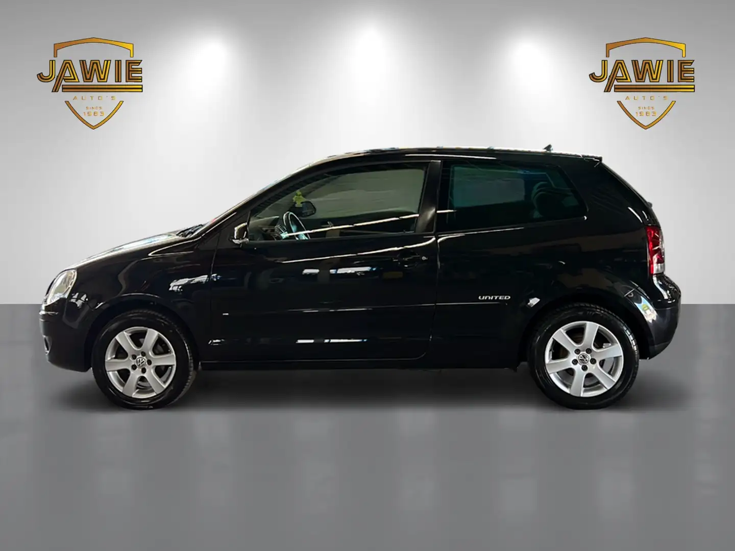 Volkswagen Polo 1.2 Easyline crna - 2